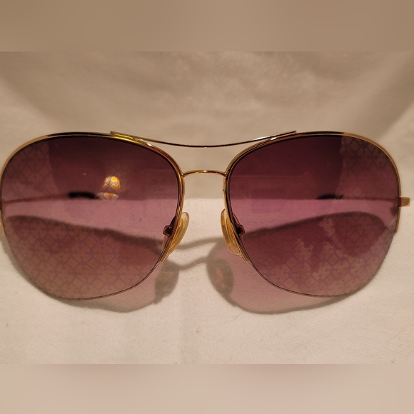 AUTHENTIC TORY BURCH AVIATOR SUNGLASSES - Picture 3 of 10